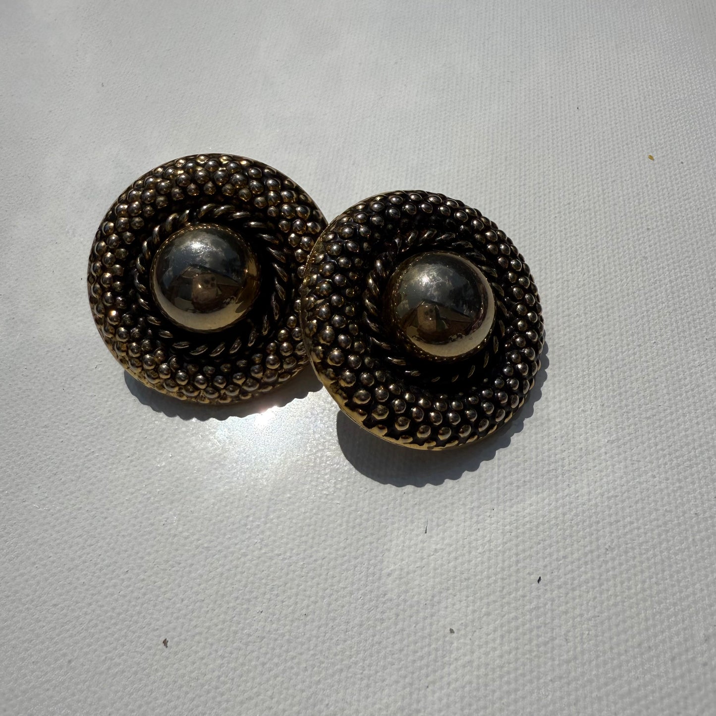 Vintage Round Earrings